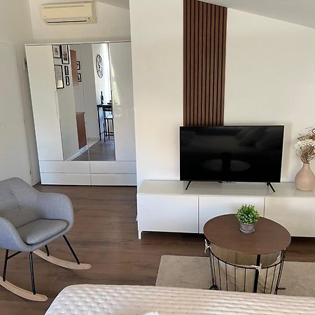 זאדאר Studio Apartment Elena מראה חיצוני תמונה